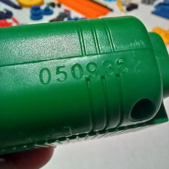 K'Nex Replacement Part Lot-400 Pieces-Medium Speed Motor-Rods-Connectors-Gears - Picture 4 of 12